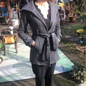 Super cute iZ Byer XS lightweight jacket.